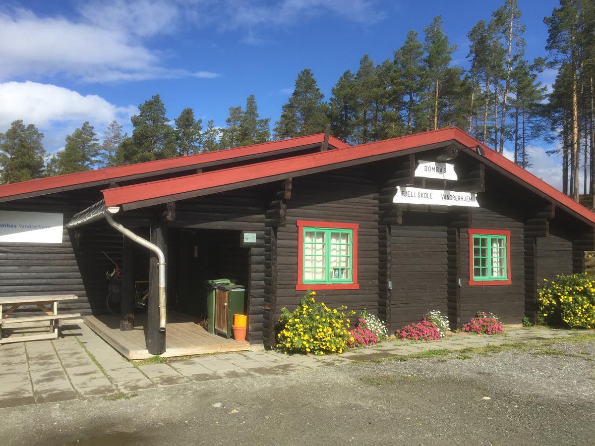 Dombas Hostel Zewnętrze zdjęcie