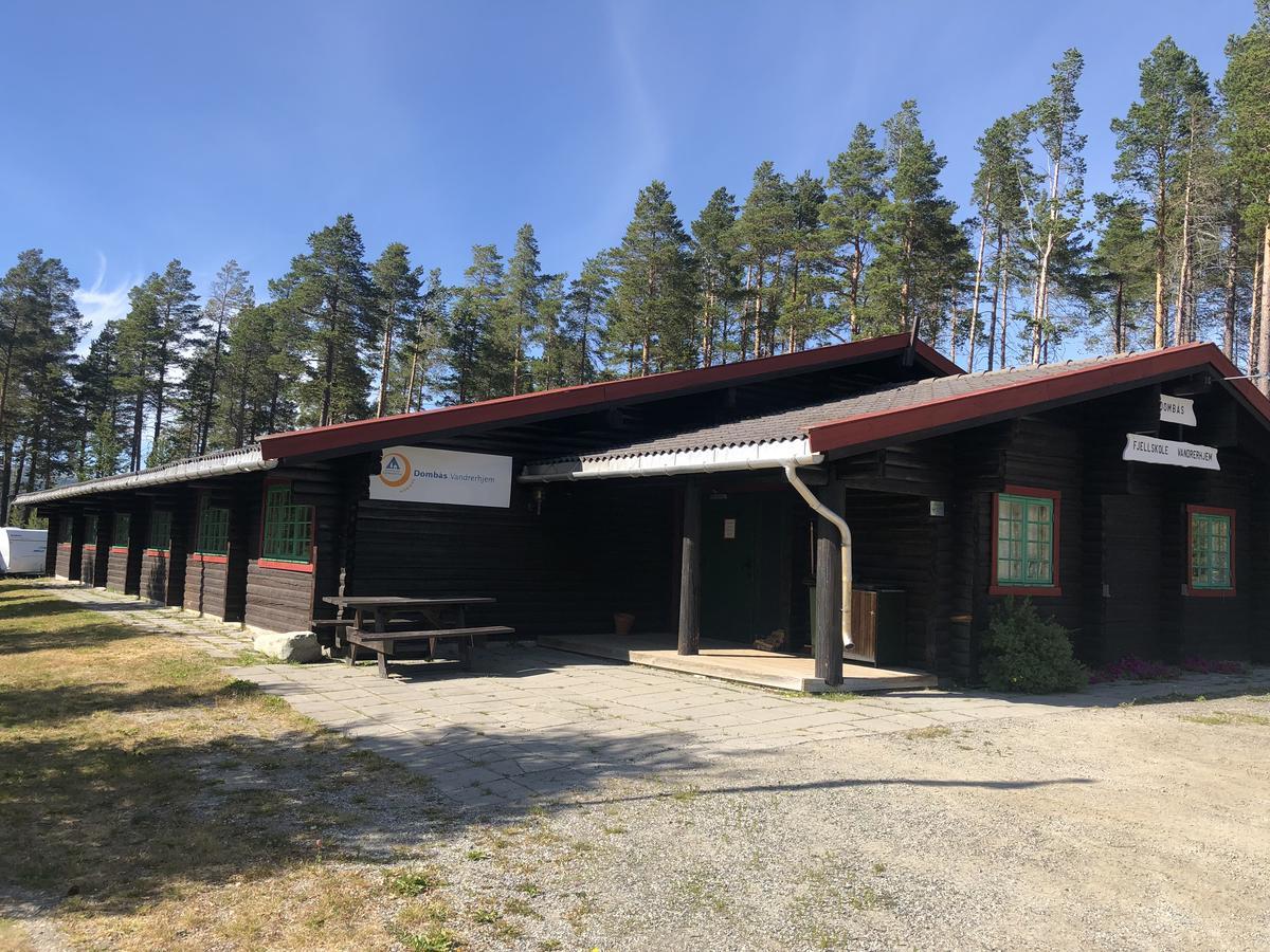 Dombas Hostel Zewnętrze zdjęcie